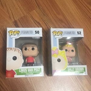 Pop vinyl figures from the Peanuts